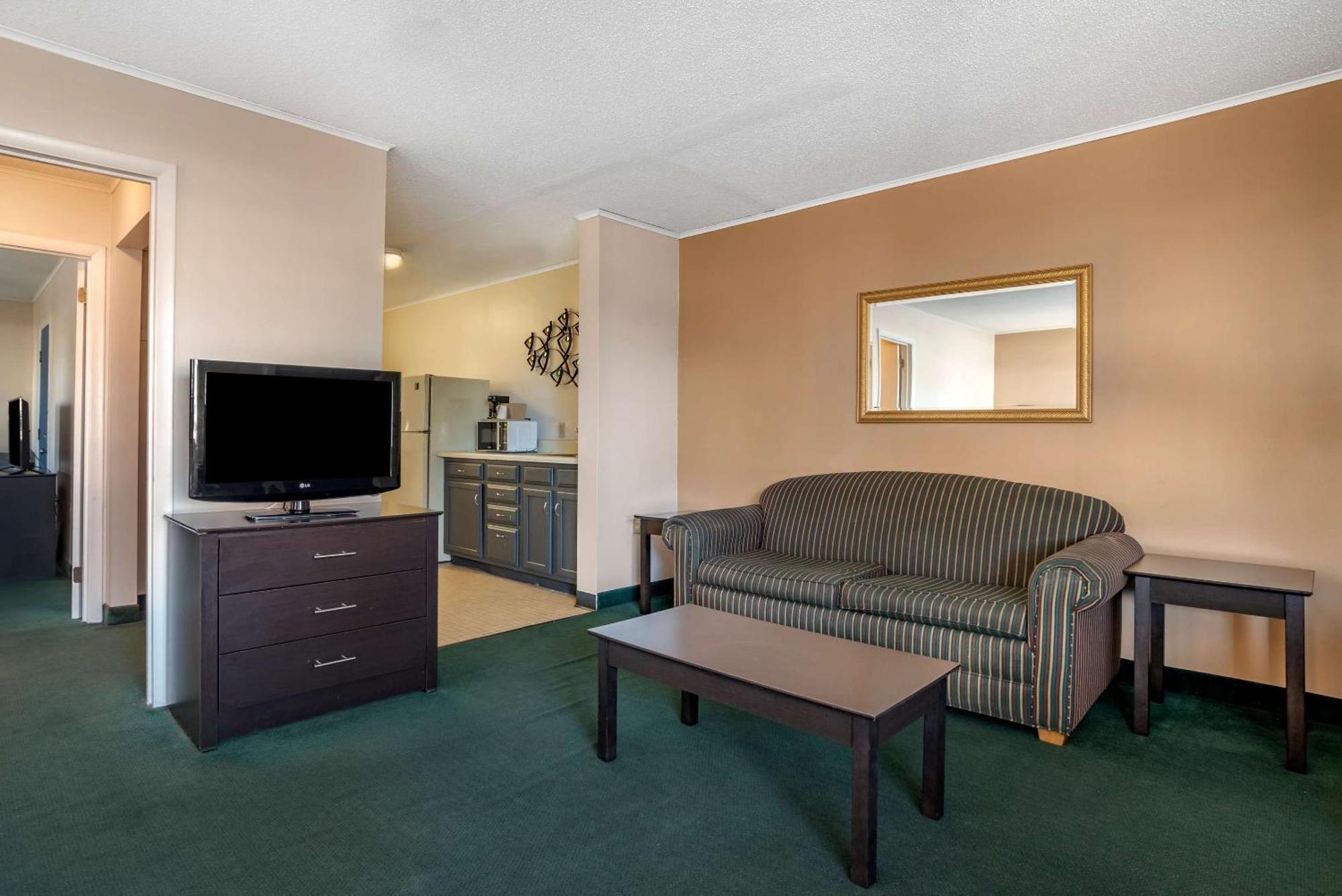 Two-Bedroom Suite Non-Smoking,1655280177:JPEG